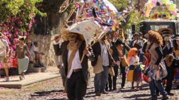 Ajijic prepares for its annual Carnival parade